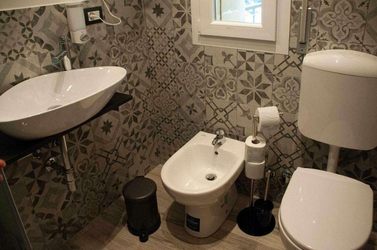 La Boutique Fronte Fiera Hotell Bologna Exteriör bild