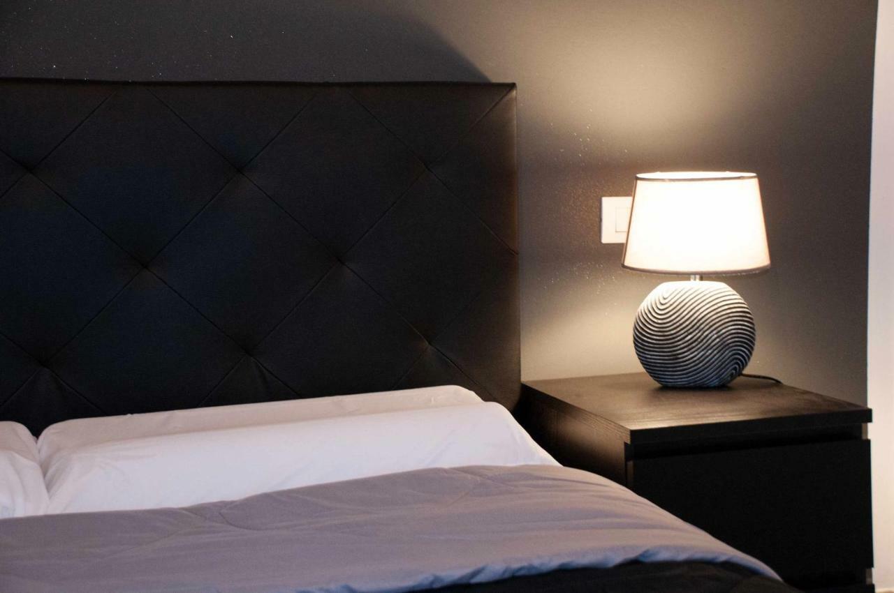 La Boutique Fronte Fiera Hotell Bologna Exteriör bild