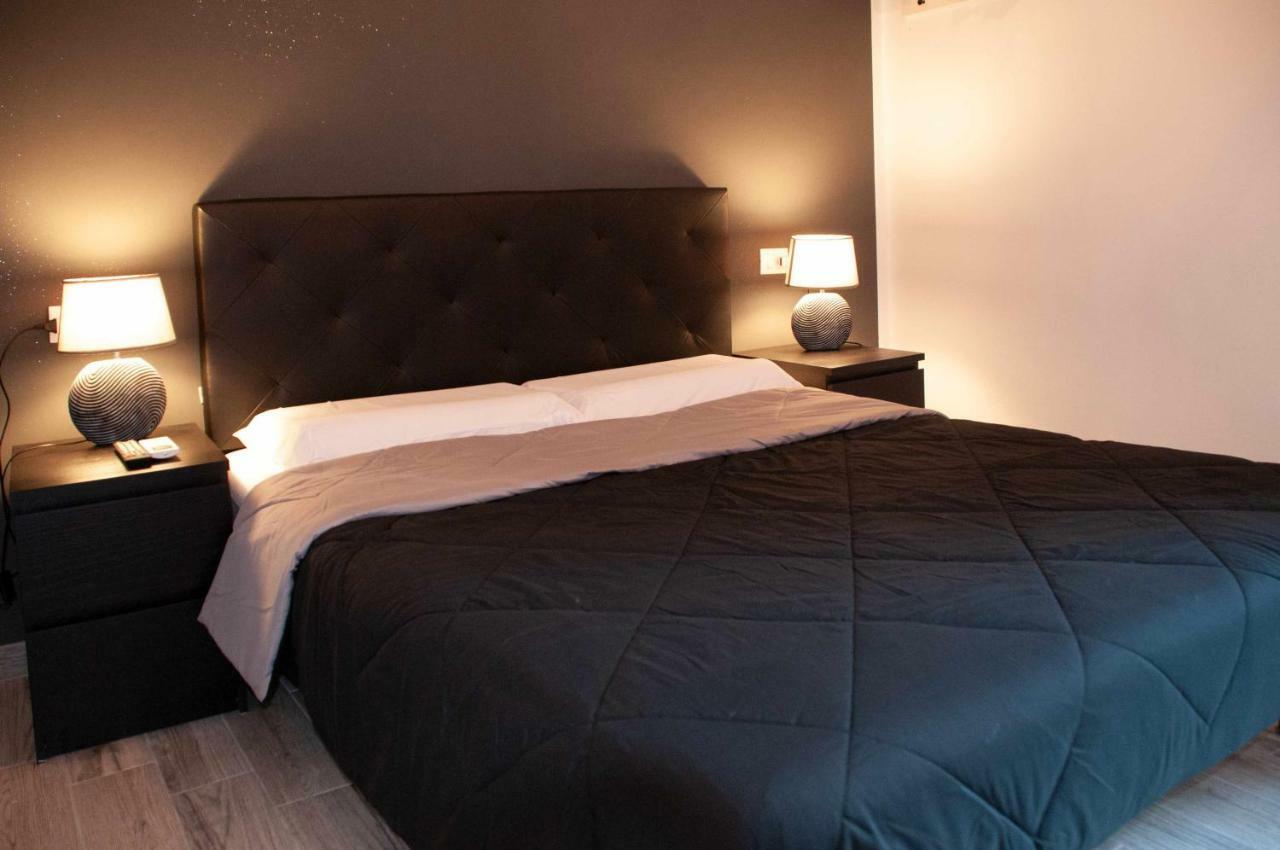 La Boutique Fronte Fiera Hotell Bologna Exteriör bild